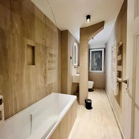 Apartment Le Kronenbourg - A Deux Arrets De Tram Du Centre-ville Straßburg